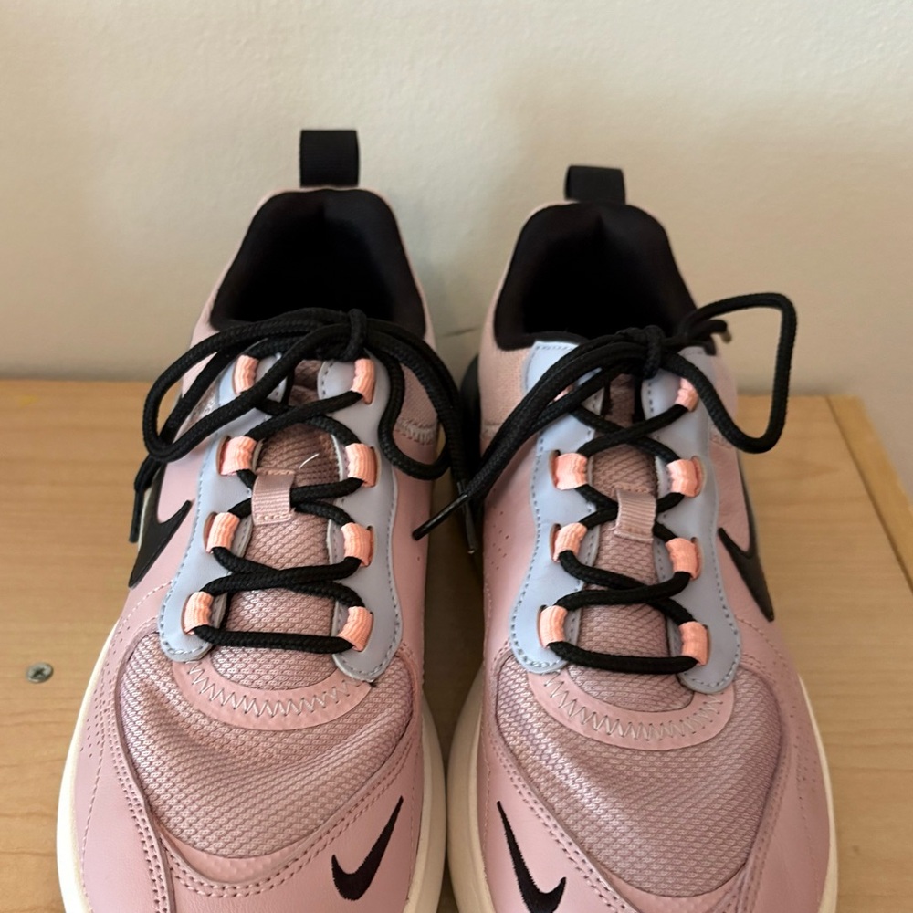Women's Air Max Verona Plum Chalk Size 7 - Picture 8 of 11